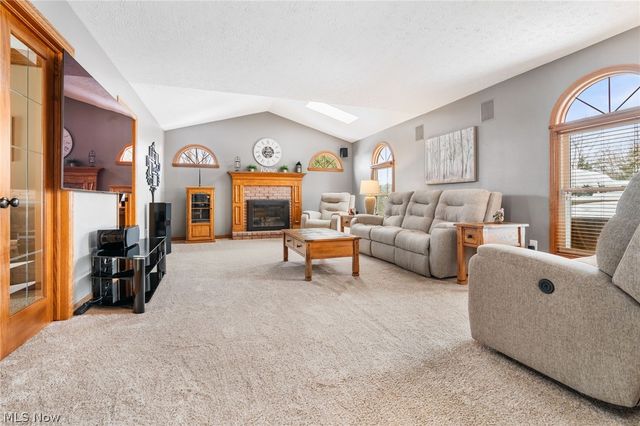 5909 Royal Hill Circle NE, Canton, OH 44721