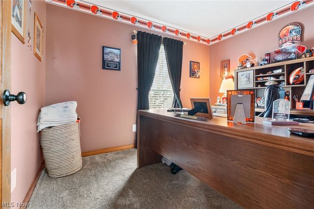 5909 Royal Hill Circle NE, Canton, OH 44721