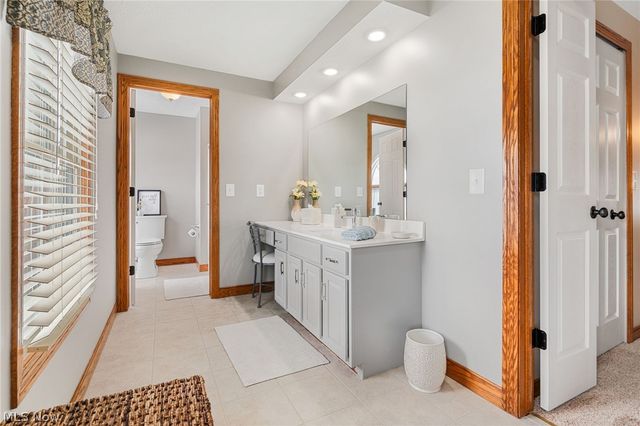 5909 Royal Hill Circle NE, Canton, OH 44721