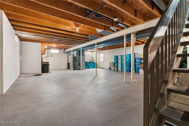 5909 Royal Hill Circle NE, Canton, OH 44721