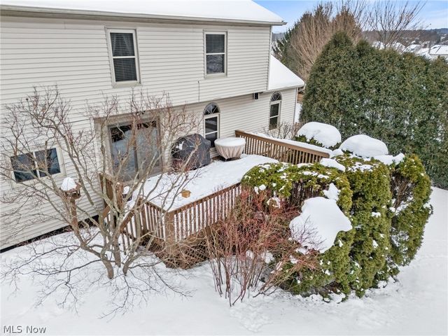 5909 Royal Hill Circle NE, Canton, OH 44721