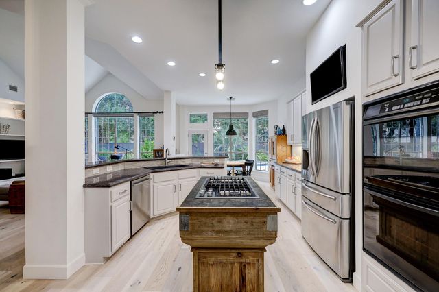 11606 Cypresswood Place Drive, Houston, TX 77070