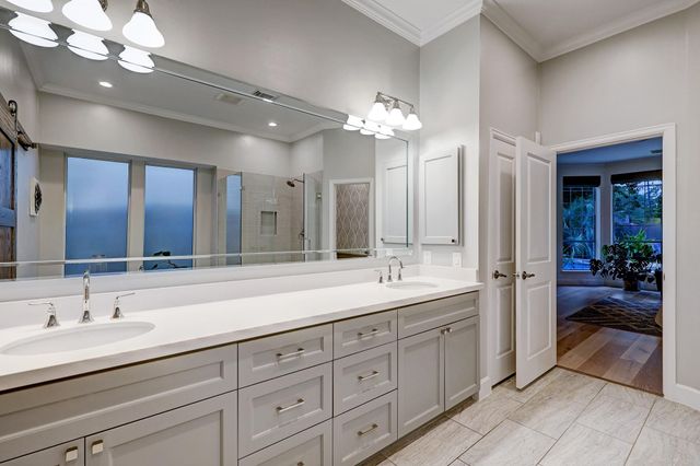 11606 Cypresswood Place Drive, Houston, TX 77070