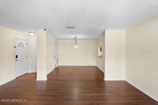 3765 CROWN POINT Road, 8, Jacksonville, FL 32257