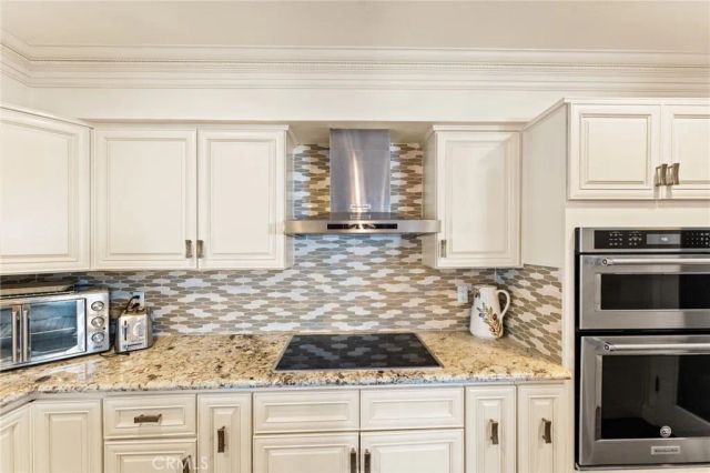676 redwood Lane, San Dimas, CA 91773