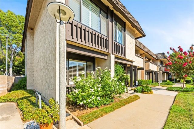 676 redwood Lane, San Dimas, CA 91773