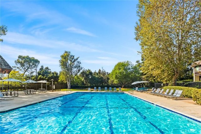 676 redwood Lane, San Dimas, CA 91773