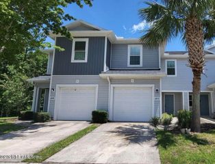1573 BISCAYNE BAY Drive, Jacksonville, FL 32218