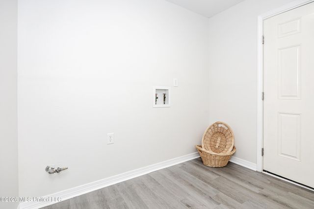 2550 Davidson Road, Ocean Springs, MS 39564