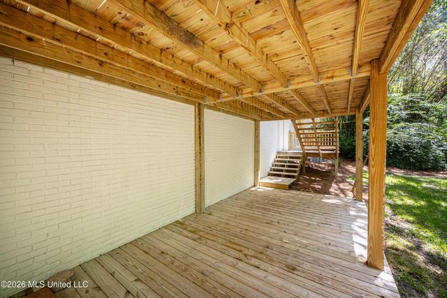 2550 Davidson Road, Ocean Springs, MS 39564