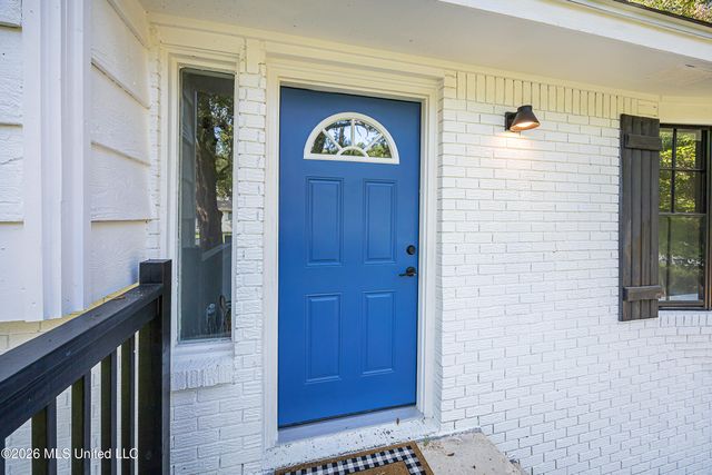 2550 Davidson Road, Ocean Springs, MS 39564