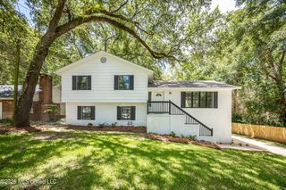 2550 Davidson Road, Ocean Springs, MS 39564