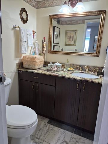 2655 Collins Ave 1910, Miami Beach, FL 33140