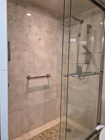 2655 Collins Ave 1910, Miami Beach, FL 33140