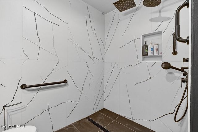 389 Apache Trail, Ormond Beach, FL 32174