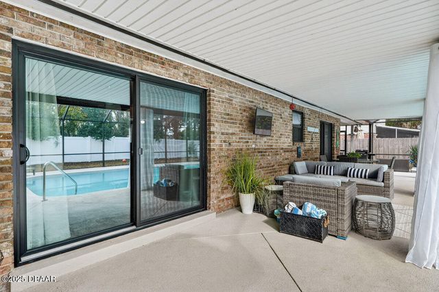 389 Apache Trail, Ormond Beach, FL 32174