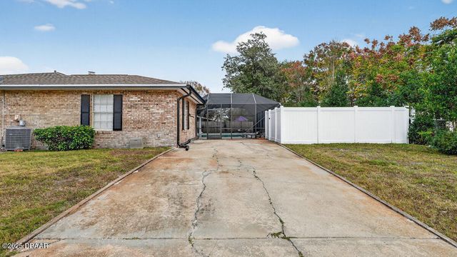 389 Apache Trail, Ormond Beach, FL 32174