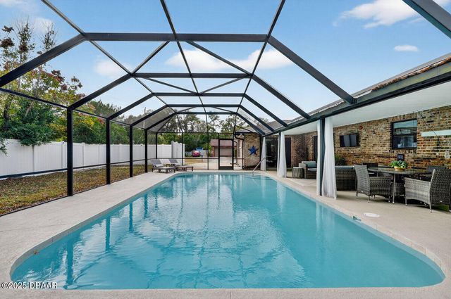 389 Apache Trail, Ormond Beach, FL 32174