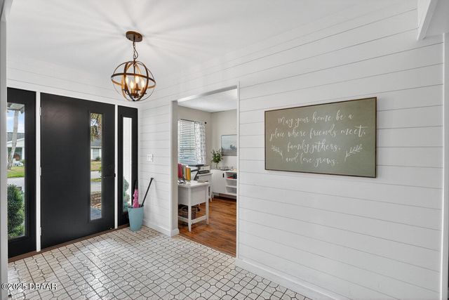 389 Apache Trail, Ormond Beach, FL 32174