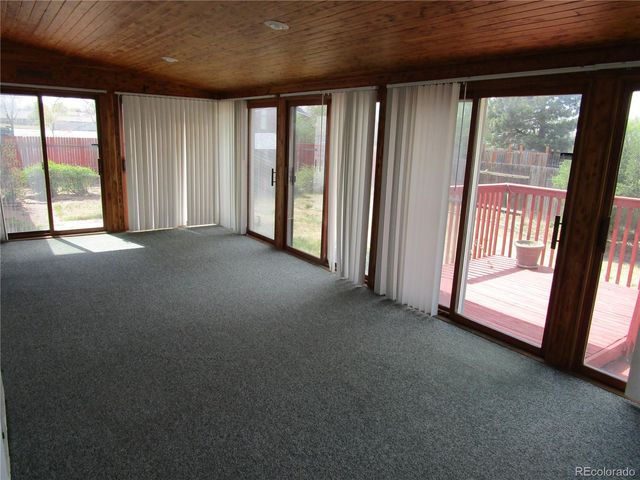 1093 S Macon Way, Aurora, CO 80012