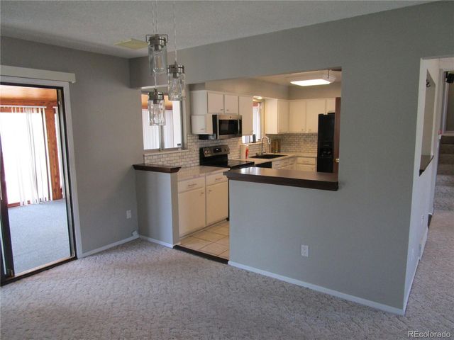 1093 S Macon Way, Aurora, CO 80012