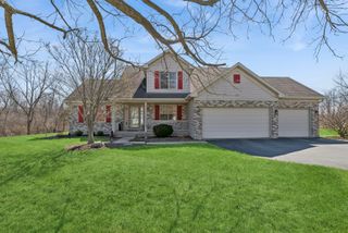 1205 Pennsylvania Avenue, Winthrop Harbor, IL 60096