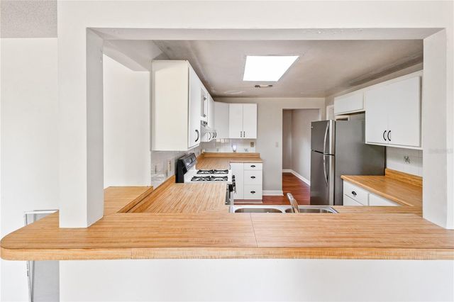 630 E COUNTRY CLUB DRIVE, Williston, FL 32696