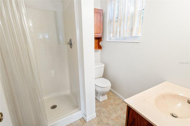 630 E COUNTRY CLUB DRIVE, Williston, FL 32696