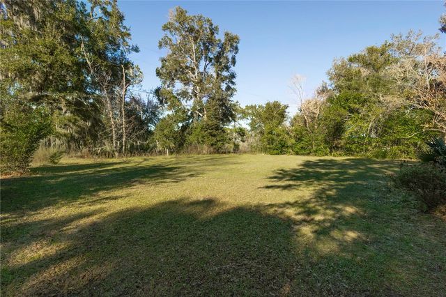 630 E COUNTRY CLUB DRIVE, Williston, FL 32696