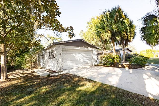 630 E COUNTRY CLUB DRIVE, Williston, FL 32696