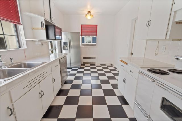 420 E BULLARD AVENUE, Lake Wales, FL 33853