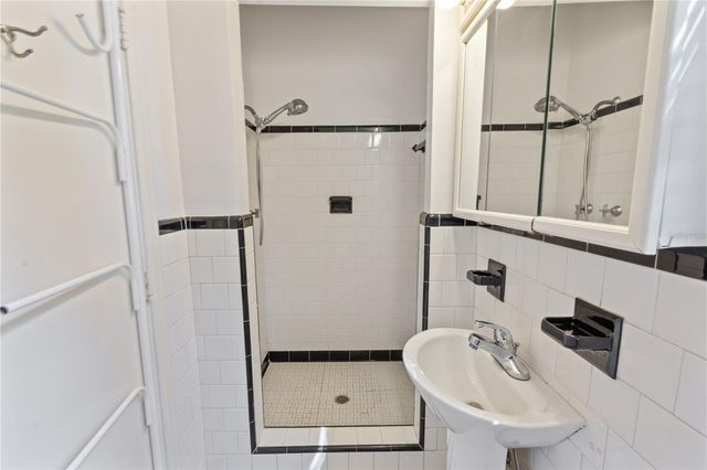 420 E BULLARD AVENUE, Lake Wales, FL 33853