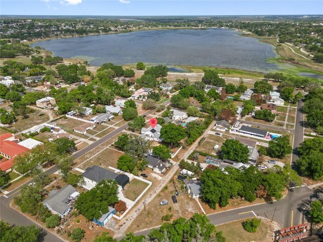 420 E BULLARD AVENUE, Lake Wales, FL 33853