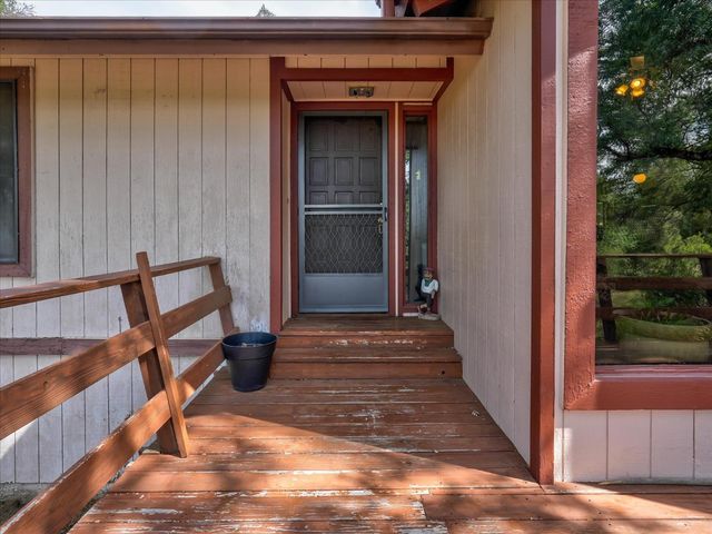 45577 Meadow Brook Way, Coarsegold, CA 93614