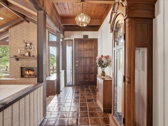 45577 Meadow Brook Way, Coarsegold, CA 93614