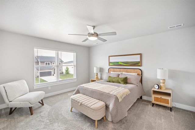 15215 Deerview Drive, Urbandale, IA 50323