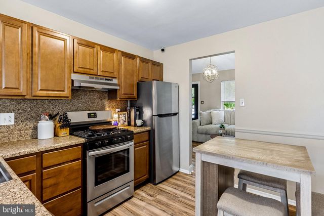 54 SANTALINA DR, Sicklerville, NJ 08081