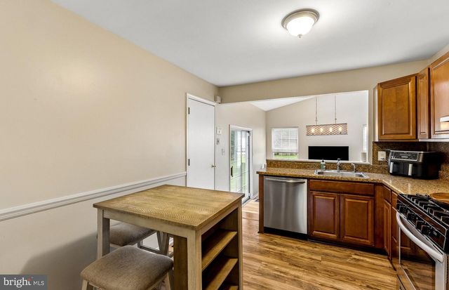 54 SANTALINA DR, Sicklerville, NJ 08081