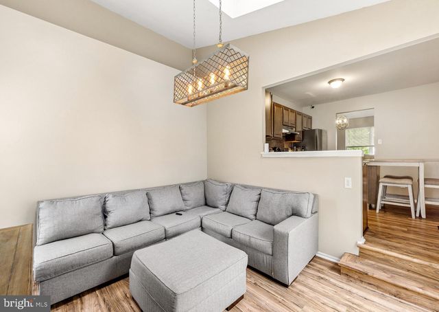54 SANTALINA DR, Sicklerville, NJ 08081