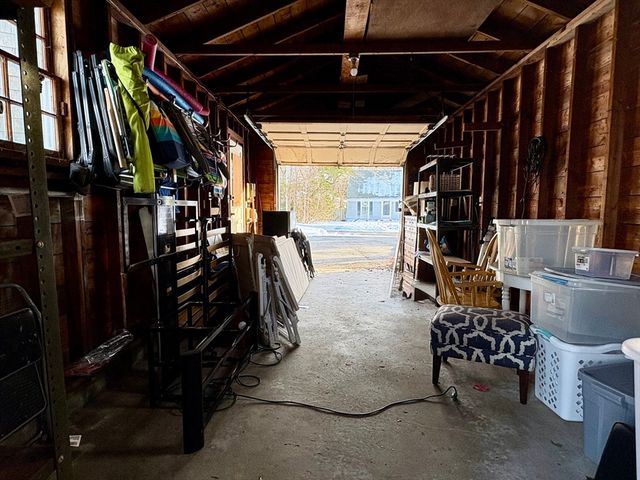 50 Redwood Ln, Barnstable, MA 02601