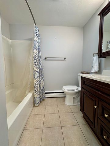 50 Redwood Ln, Barnstable, MA 02601