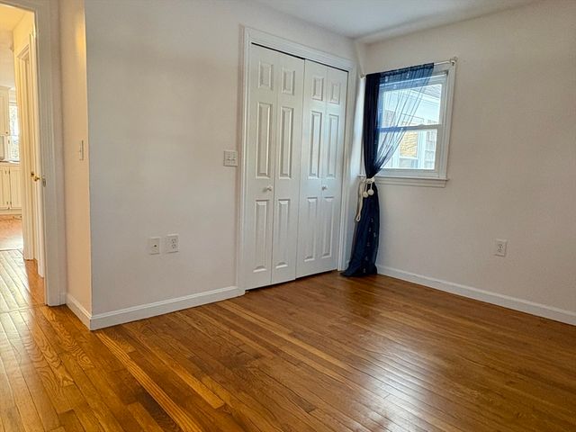 50 Redwood Ln, Barnstable, MA 02601