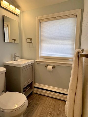 50 Redwood Ln, Barnstable, MA 02601