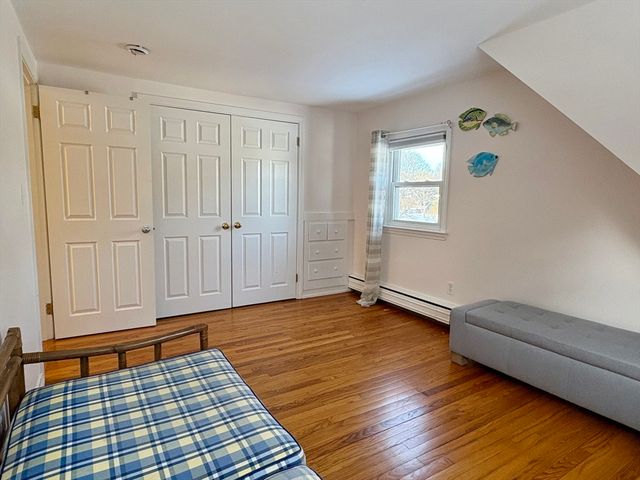 50 Redwood Ln, Barnstable, MA 02601