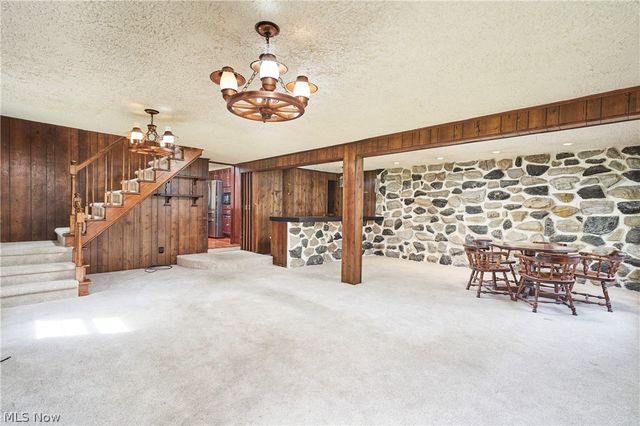 535 Crystal Lake Road, Akron, OH 44333