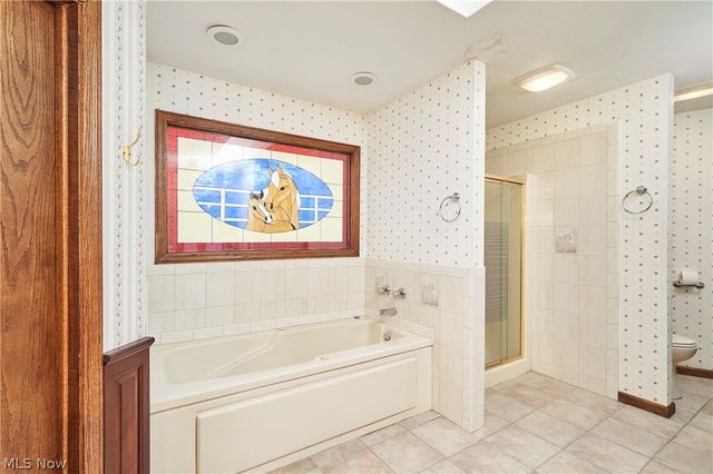 535 Crystal Lake Road, Akron, OH 44333