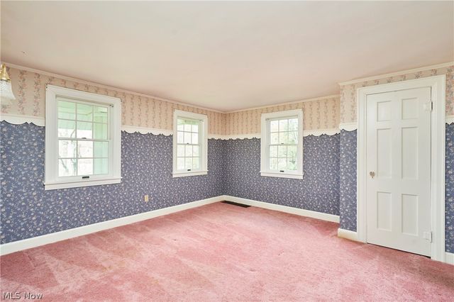 535 Crystal Lake Road, Akron, OH 44333
