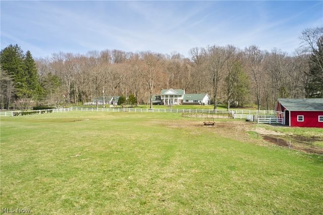 535 Crystal Lake Road, Akron, OH 44333