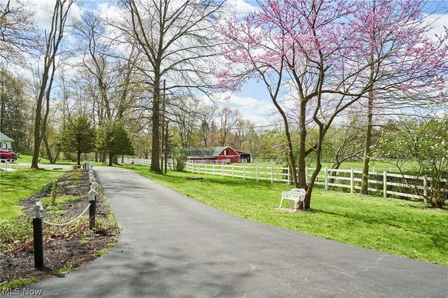 535 Crystal Lake Road, Akron, OH 44333