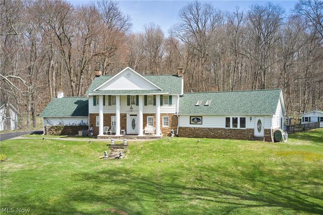 535 Crystal Lake Road, Akron, OH 44333